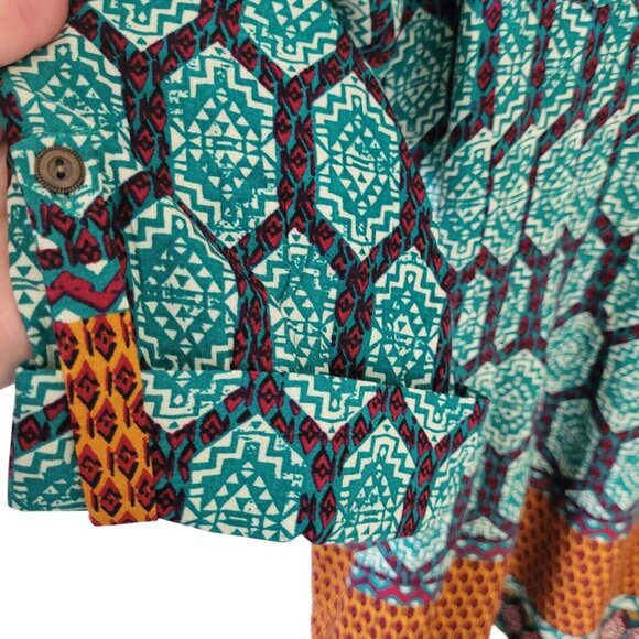 New Directions Womens Casual Blouse Top Size L Multicolor Aztec NWT - Picture 4 of 14